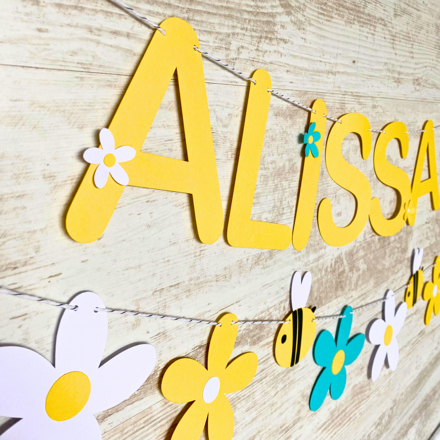 daisy birthday, daisies, daisy garland, daisy banner, flower garland, bee birthday, bee and flower garland, custom daisy banner