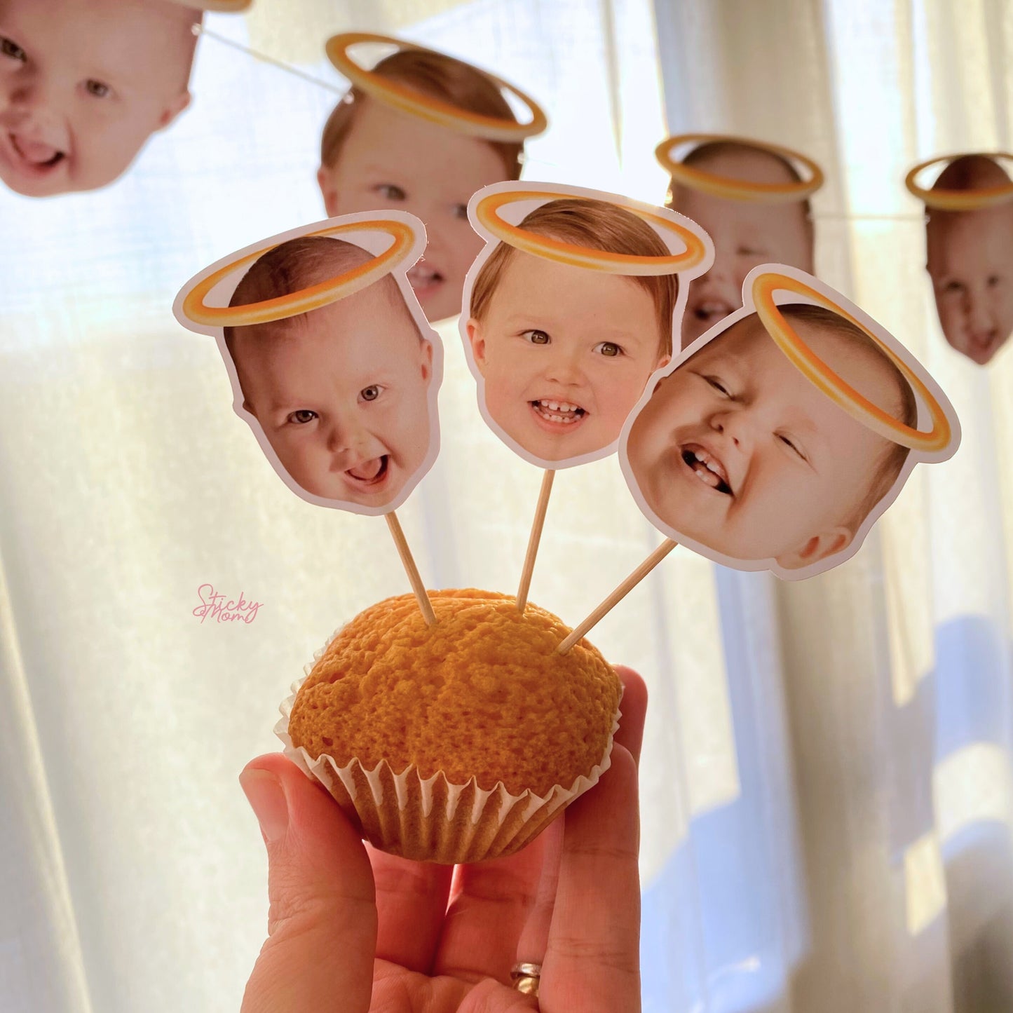 Tauffotogirlande | Cupcake-Topper zur Taufe | Konfetti mit personalisierten Babyfotos | Dekoration für die Tauffeier