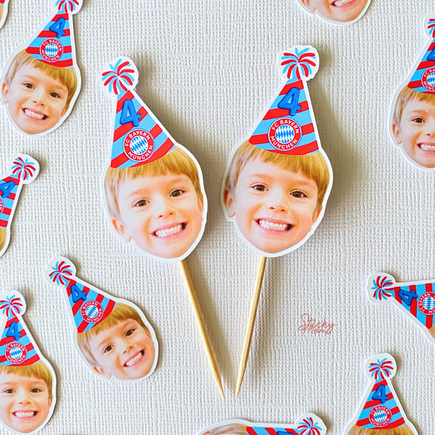 BAYERN MÜNCHEN FC Soccer Party hats with faces on toothpicks, SOCCER BANNER, SOCCER GARLAND, SOCCER CONFETTI for birthday party